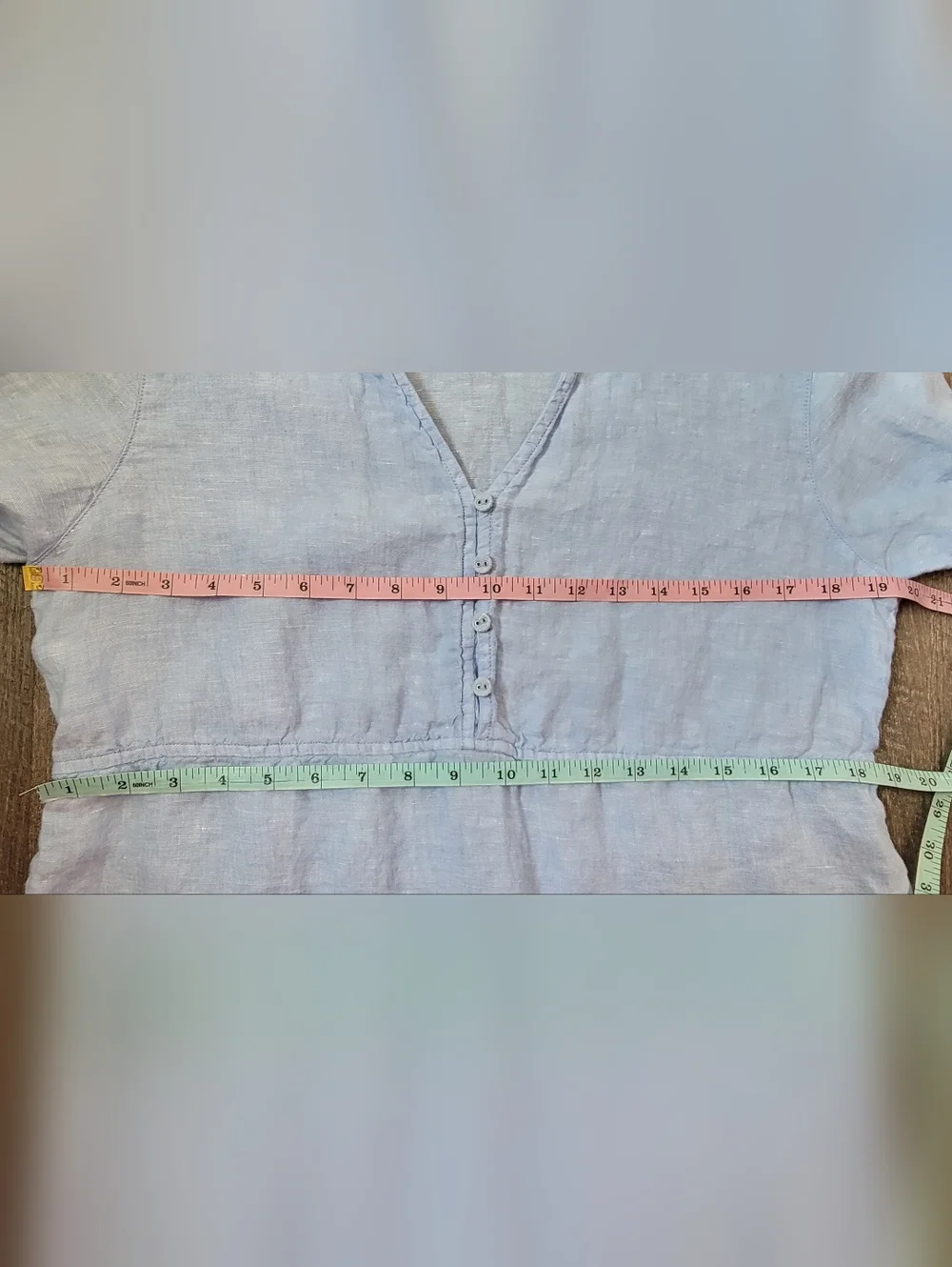 Sigrid Olsen 100% Linen Chambrey 1/2 Button Tunic Womens M Light Blue Roll Tab S - Picture 9 of 11